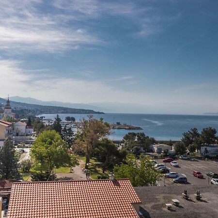 Apartment Center Crikvenica Εξωτερικό φωτογραφία